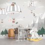 Papier peint panoramique animaux mignons faisant du patin sur la montagne enneigée avec montgolfière