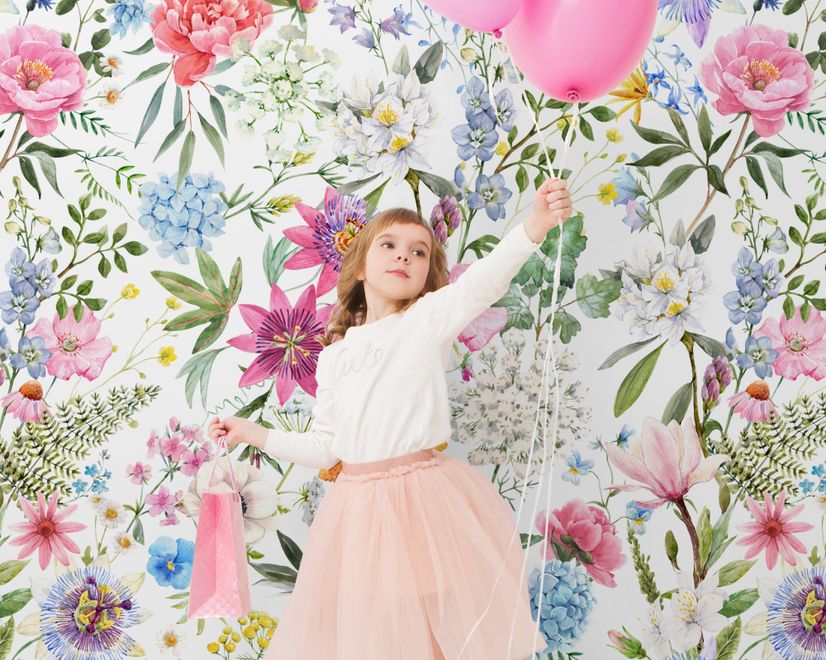 Bunte Frühlingsblumen Fototapete mit rosa Wildblumen