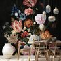 Elégant Papier peint panoramique hollandais foncé avec bouquets floraux