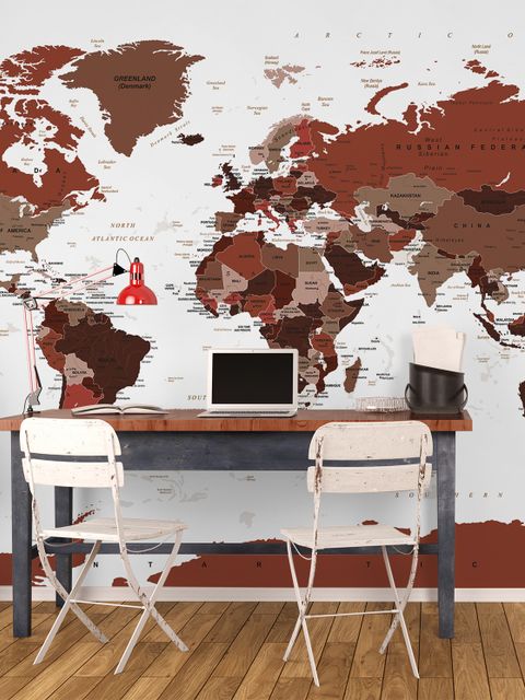 Papier peint panoramique de la carte du monde politique en blanc et marron