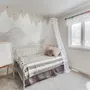 Papier peint panoramique des enfants avec montagne et nuages