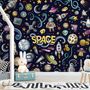 Kinder Cartoon-Weltraum mit Astronaut und bunten Planeten Fototapete