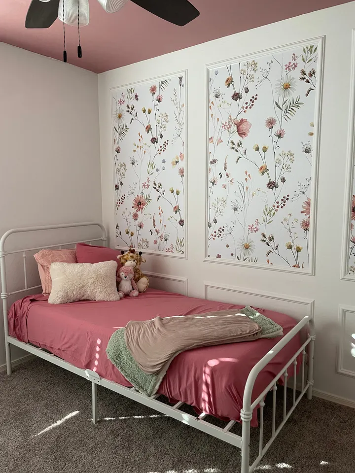Watercolor Soft Wild Flowers Wallpaper Mural