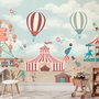 Papier peint panoramique cirque rouge avec montgolfière