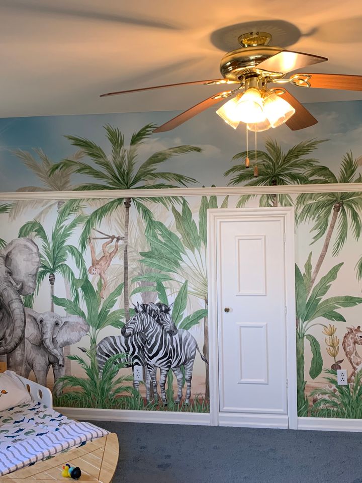Kids Safari Animals in the Jungle Wallpaper Mural
