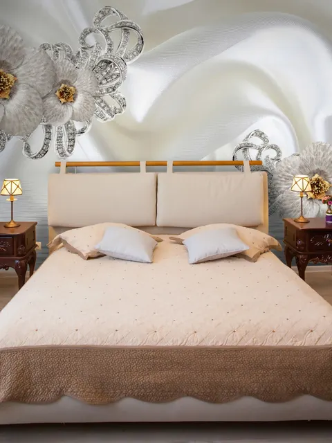 Luxury Floral Diamond Daisy Wallpaper Mural