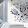 Papier peint panoramique floral victorien doux et papillon jaune