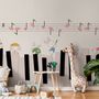 Papier peint panoramique piano avec lapins cartoon