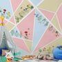 Papier peint panoramique fleuri avec formes géométriques