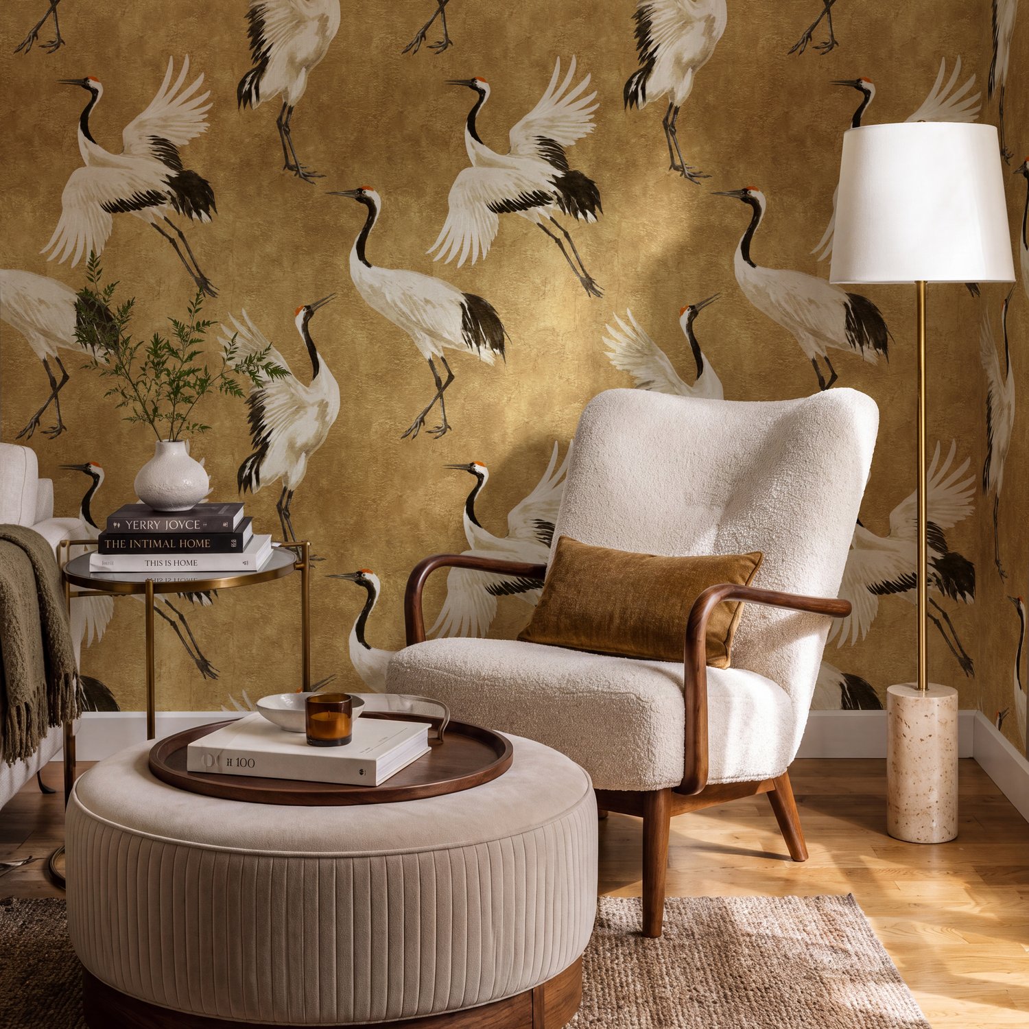 Elegant Japanese Crane Wallpaper - Peel and Stick