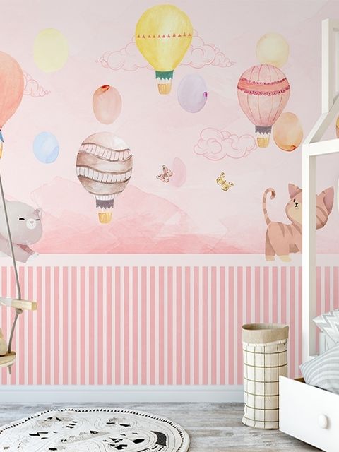Papier peint panoramique ciel rose aquarelle avec chat mignon et montgolfières