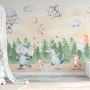 Papier peint animaux mignons dansant dans la forêt pour enfants