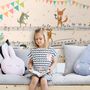 Papier peint animaux cartoon sur notes musique