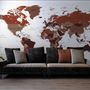 Papier peint panoramique de la carte du monde politique en blanc et marron