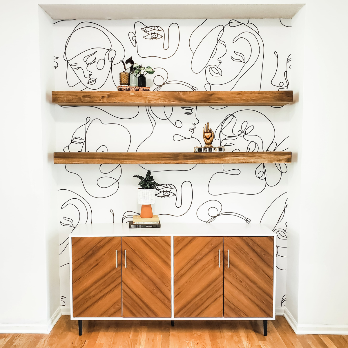 Elegant Abstract Faces Wallpaper Mural - Peel and Stick