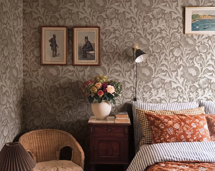 Greige botanical wallpaper with white watercolour flowers, buds, seed heads and acanthus leaves