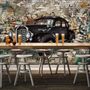 Retro-Klassiker Auto mit Graffiti Fototapete