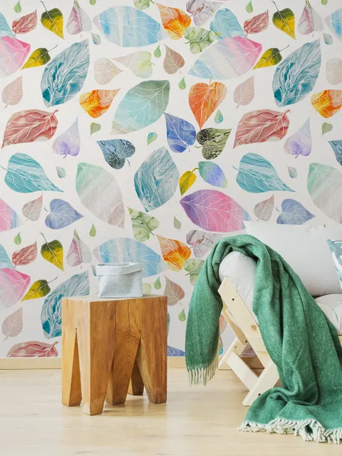 Papier peint panoramique à motifs de feuilles colorées