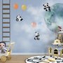 Papier peint panoramique pandas cartoon dans le ciel
