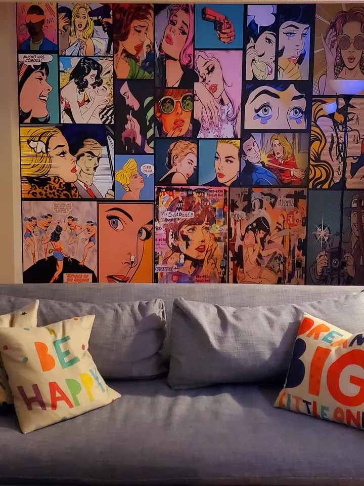 Comic Pop Art Faces Wallpaper Mural