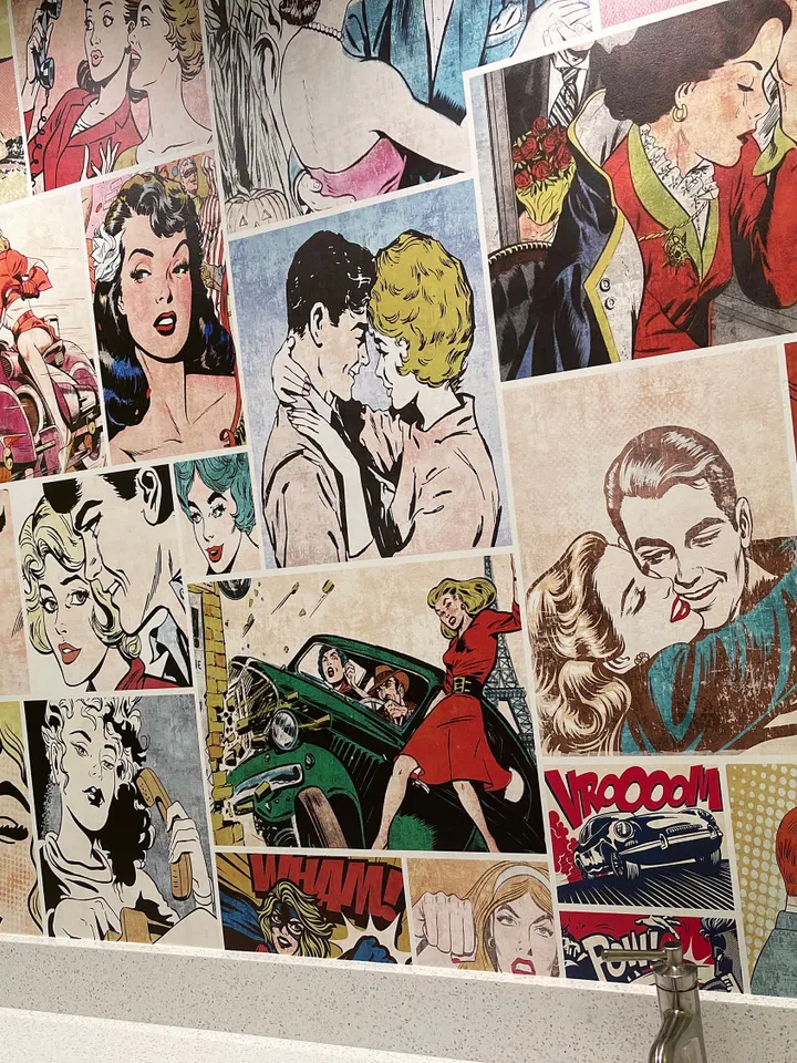 Retro Pop Art Comic Faces Wallpaper Mural
